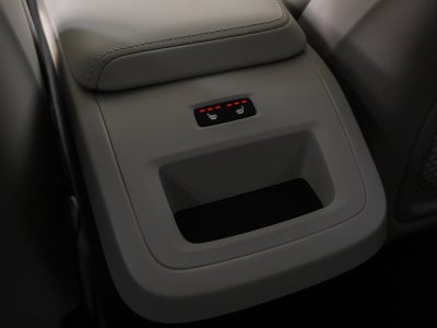 2025 Volvo XC60 Plus