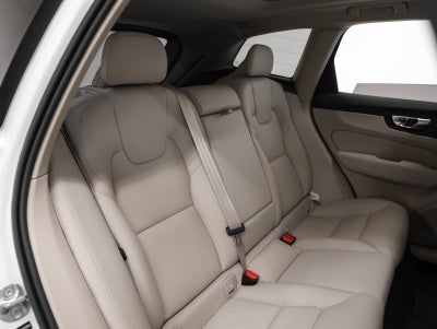 2025 Volvo XC60 Plus