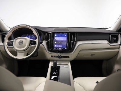 2025 Volvo XC60 Plus