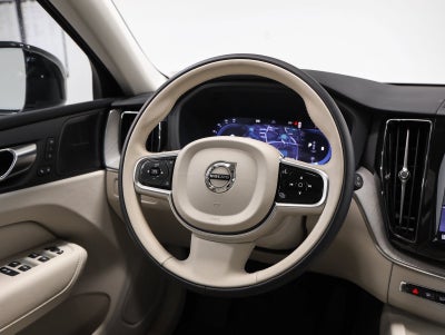 2025 Volvo XC60 Plus