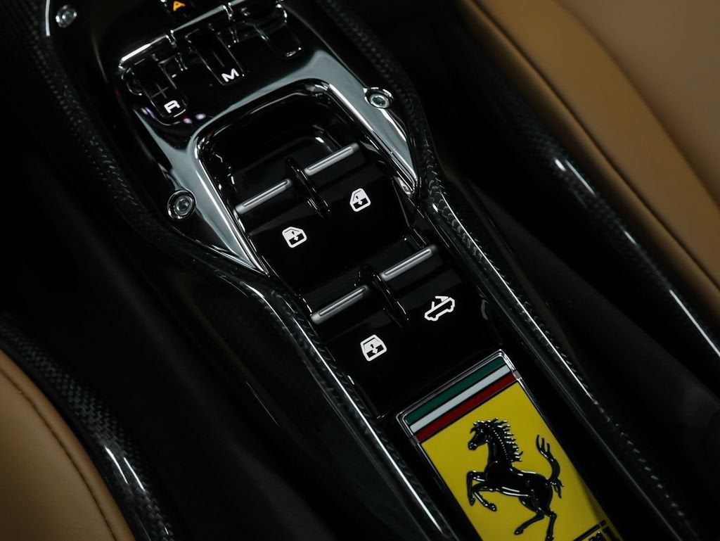 2025 Ferrari 296 GTS Base