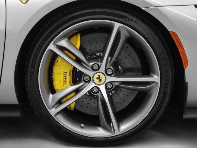 2025 Ferrari 296 GTS Base