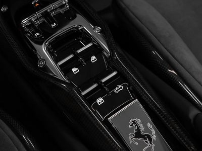 2025 Ferrari 296 GTS Base