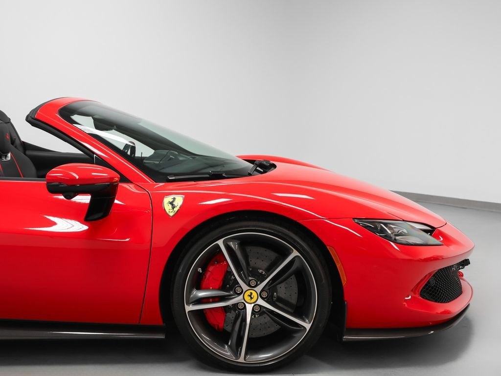 2025 Ferrari 296 GTS Base
