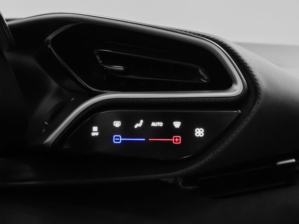 2025 Ferrari 296 GTS Base