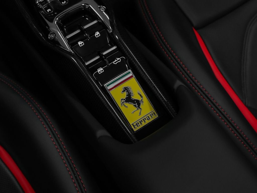 2025 Ferrari 296 GTS Base