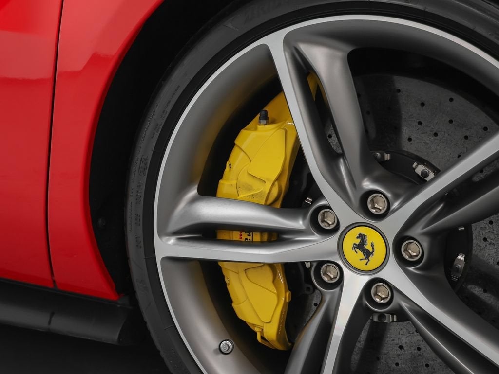 2025 Ferrari 296 GTS Base