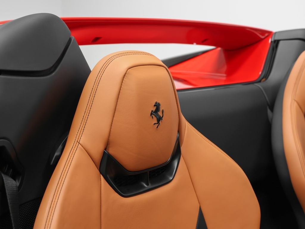 2025 Ferrari 296 GTS Base