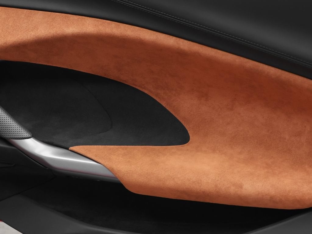 2025 Ferrari 296 GTS Base