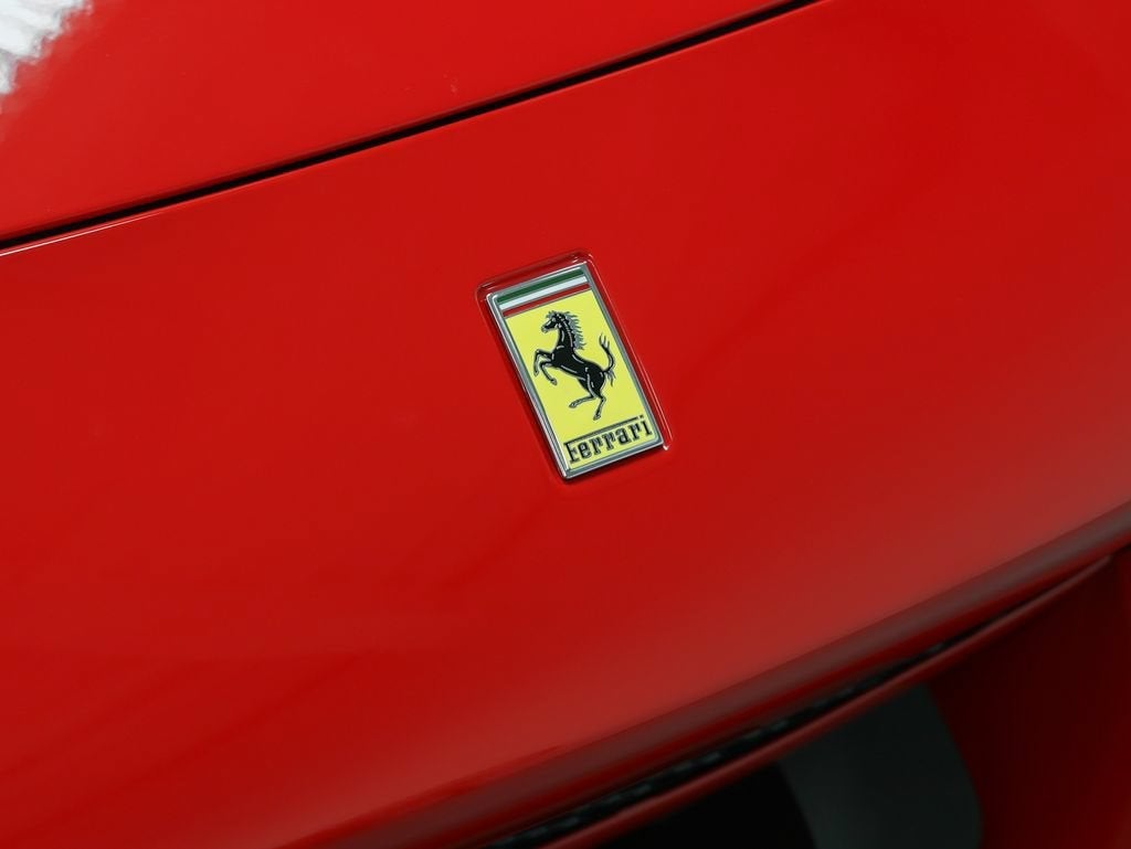 2025 Ferrari 296 GTS Base