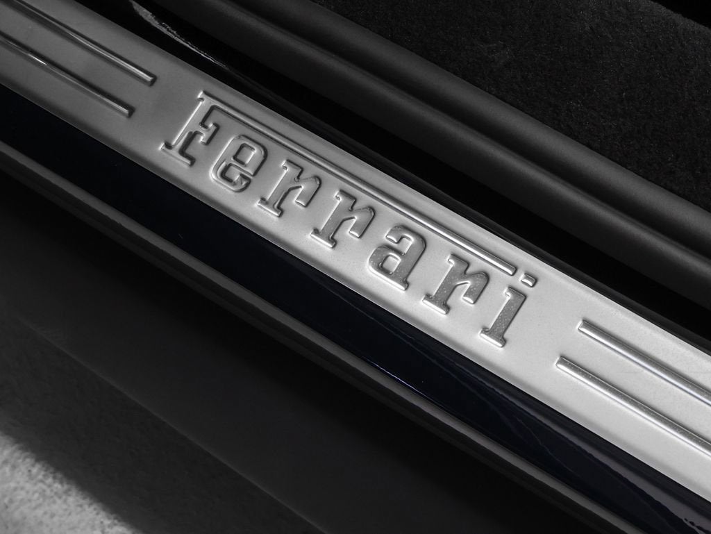 2025 Ferrari 296 GTS Base