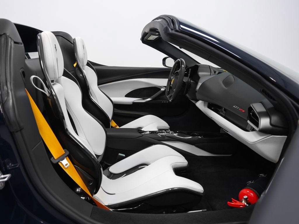 2025 Ferrari 296 GTS Base