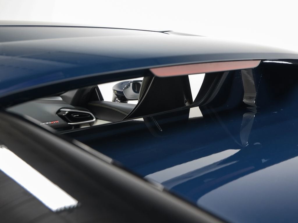 2025 Ferrari 296 GTS Base