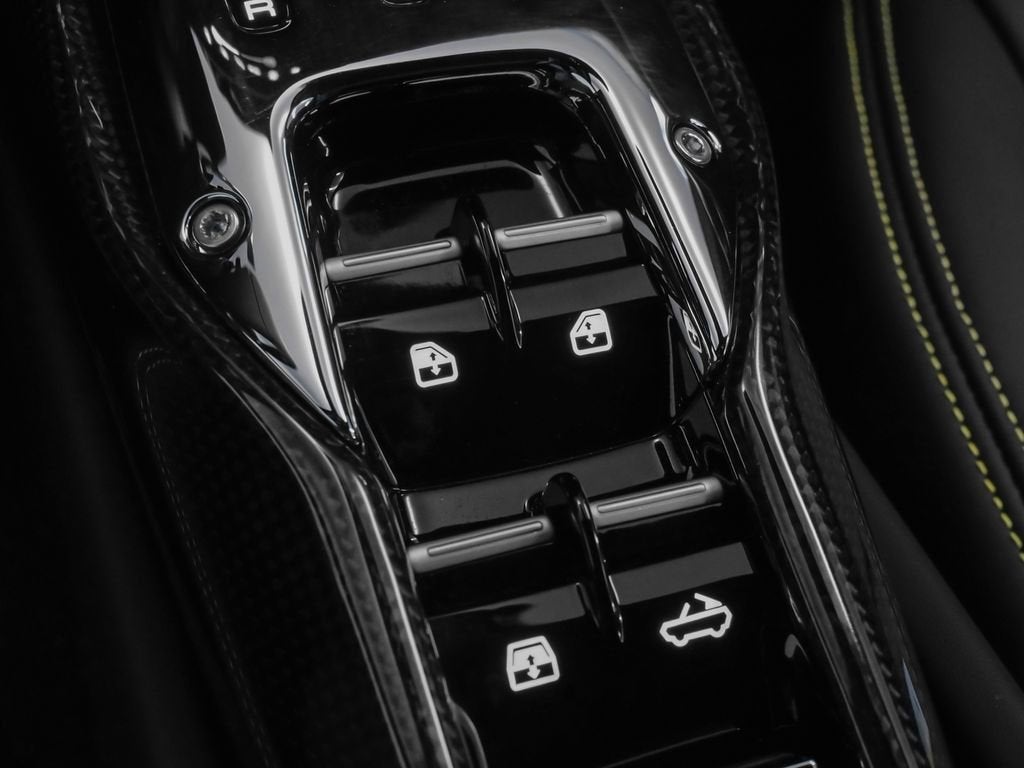 2024 Ferrari 296 GTS Base