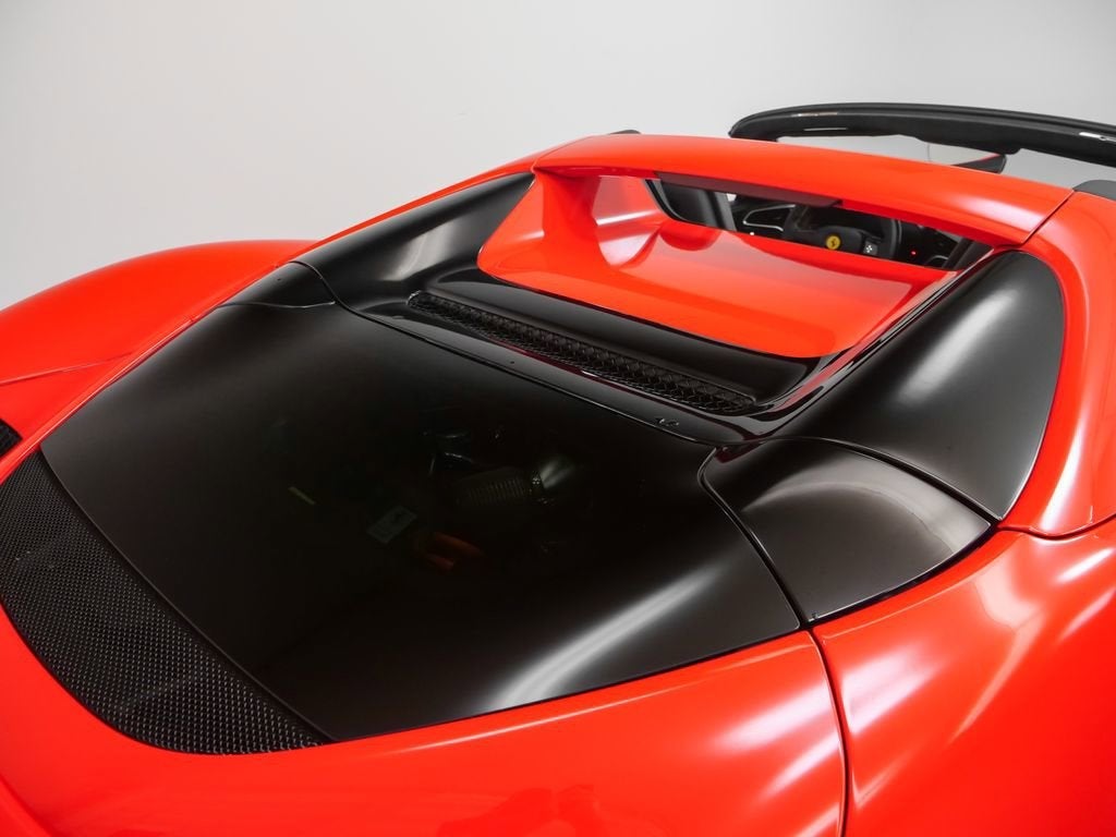 2024 Ferrari 296 GTS Base