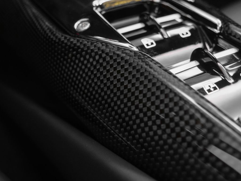 2024 Ferrari 296 GTS Base