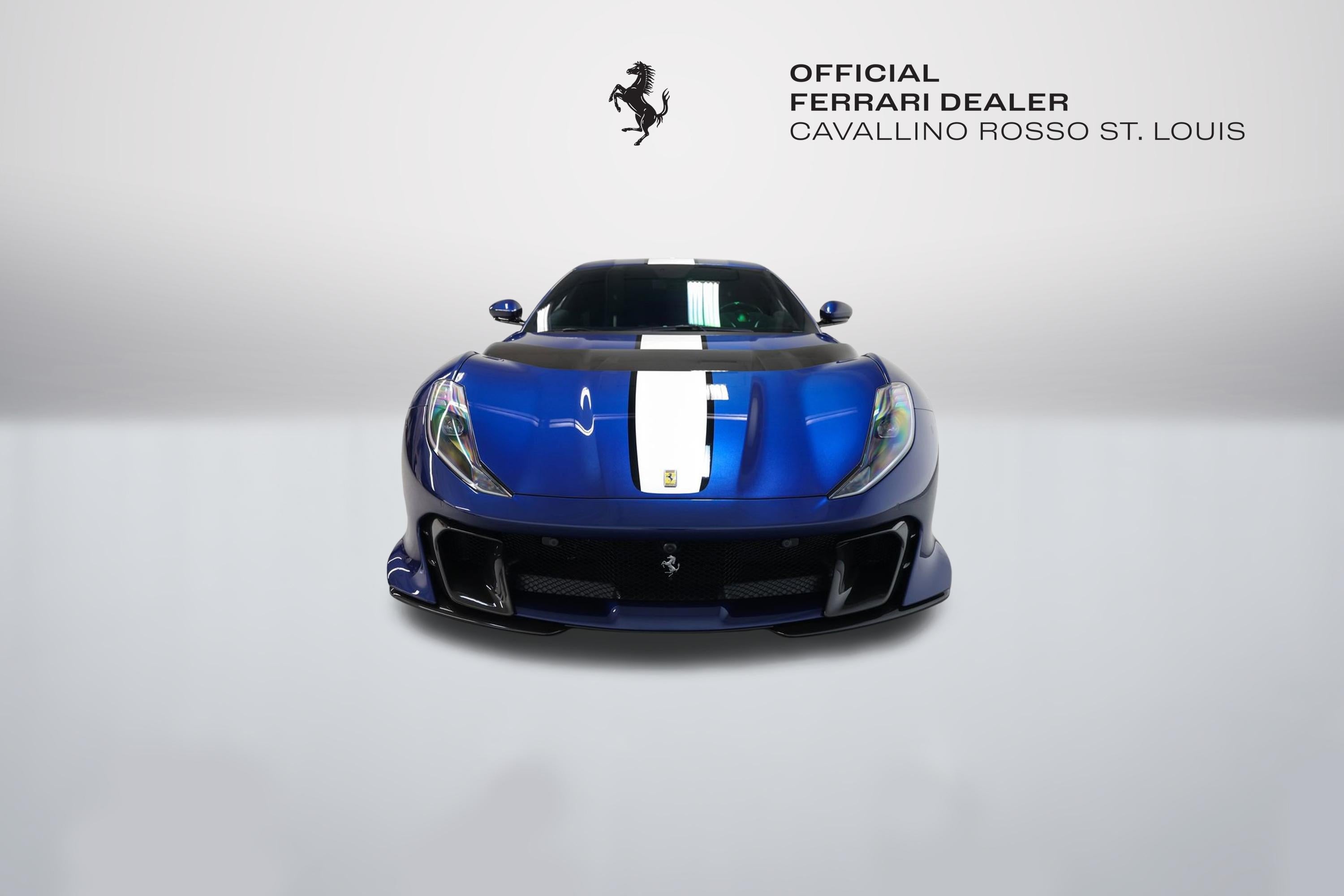 2022 Ferrari 812 Competizione Base