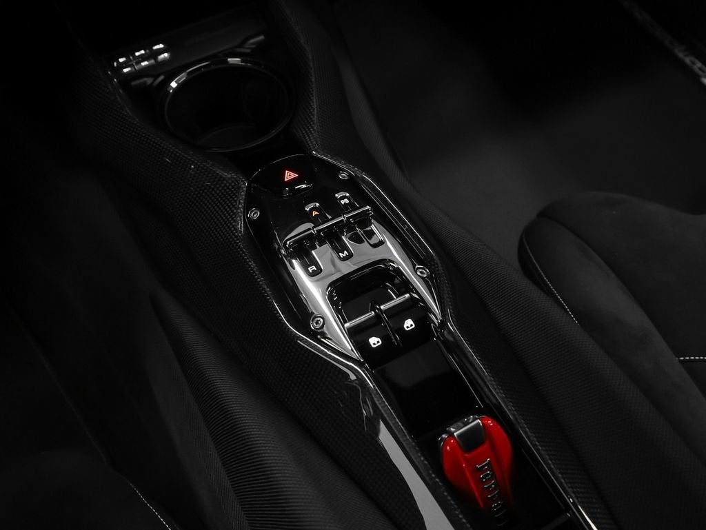 2022 Ferrari 812 Competizione Base