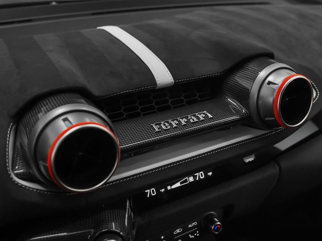 2022 Ferrari 812 Competizione Base