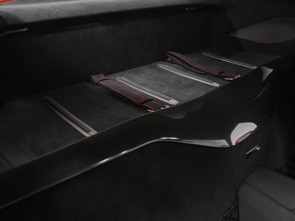 2023 Ferrari 812 Competizione Base