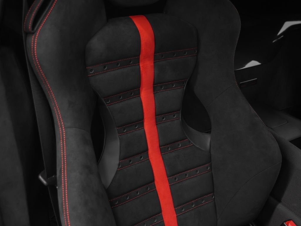 2023 Ferrari 812 Competizione Base