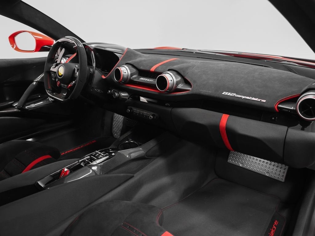 2023 Ferrari 812 Competizione Base