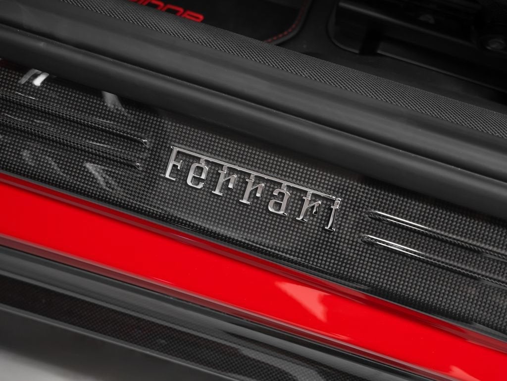 2023 Ferrari 812 Competizione Base