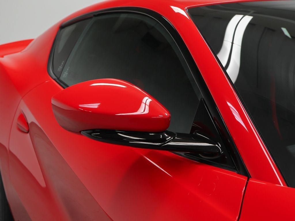 2023 Ferrari 812 Competizione Base