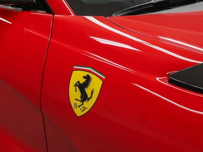 2023 Ferrari 812 Competizione Base