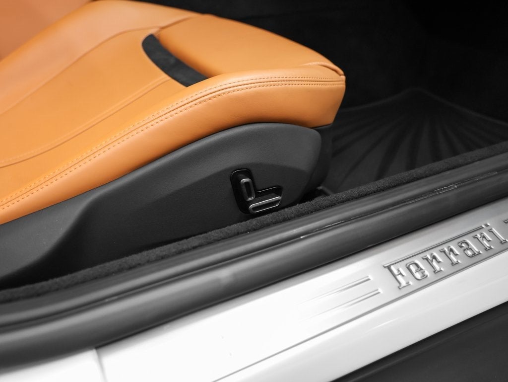 2024 Ferrari Roma Base