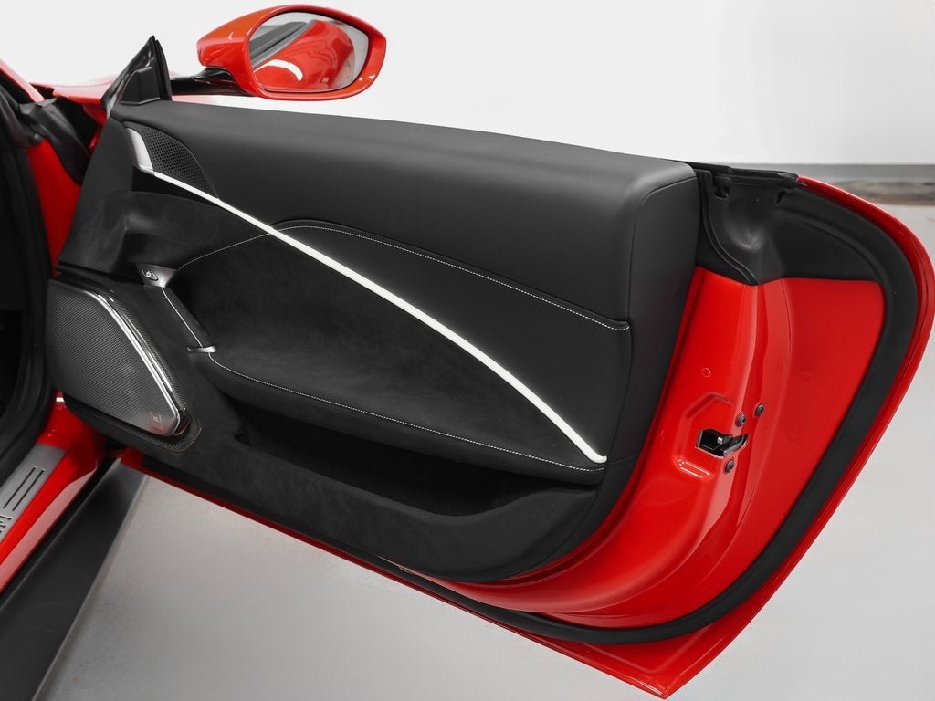 2024 Ferrari Roma Spider Base