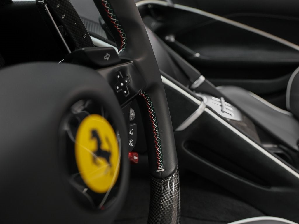2024 Ferrari Roma Spider Base