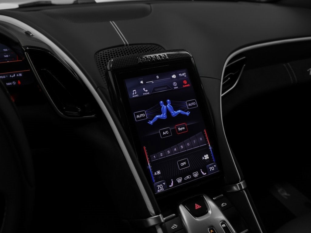 2024 Ferrari Roma Spider Base