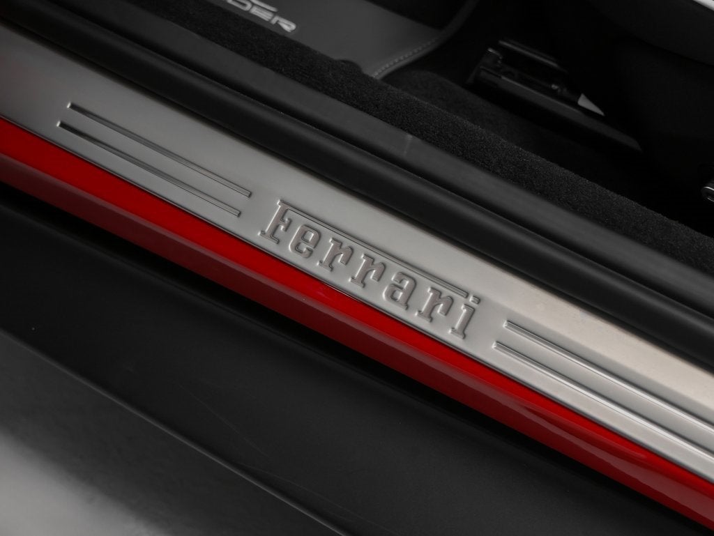 2024 Ferrari Roma Spider Base