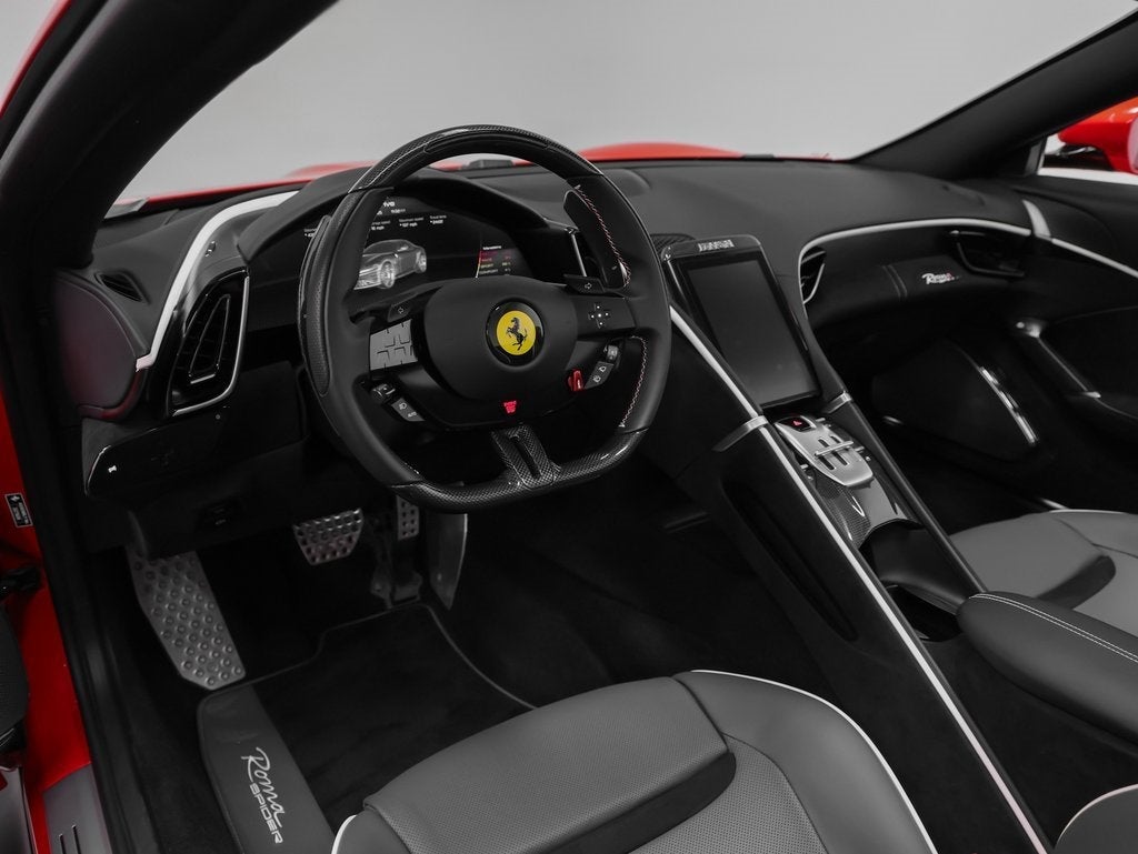 2024 Ferrari Roma Spider Base