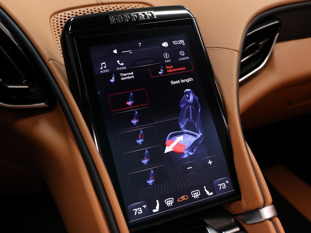 2025 Ferrari Roma Spider Base