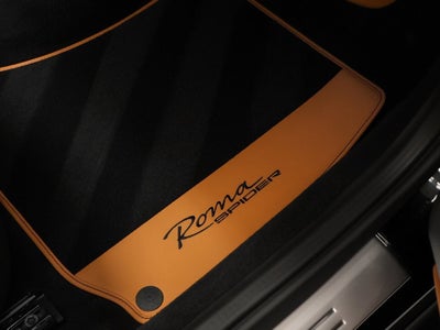 2025 Ferrari Roma Spider Base