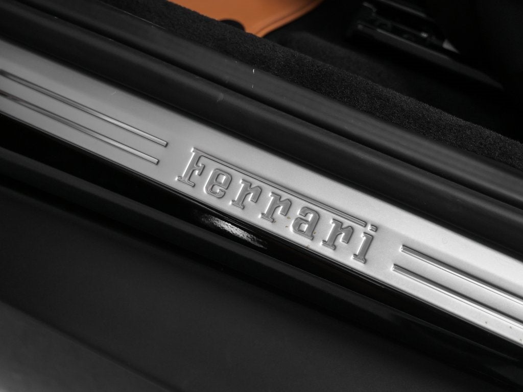 2025 Ferrari Roma Spider Base