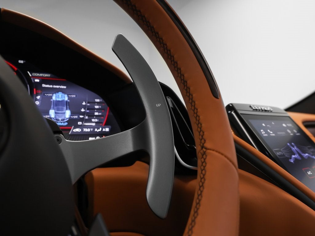 2025 Ferrari Roma Spider Base