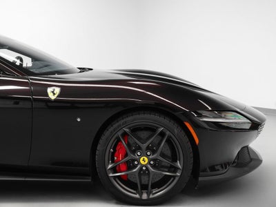 2025 Ferrari Roma Spider Base