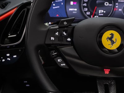 2025 Ferrari Roma Spider Base