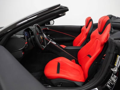 2025 Ferrari Roma Spider Base