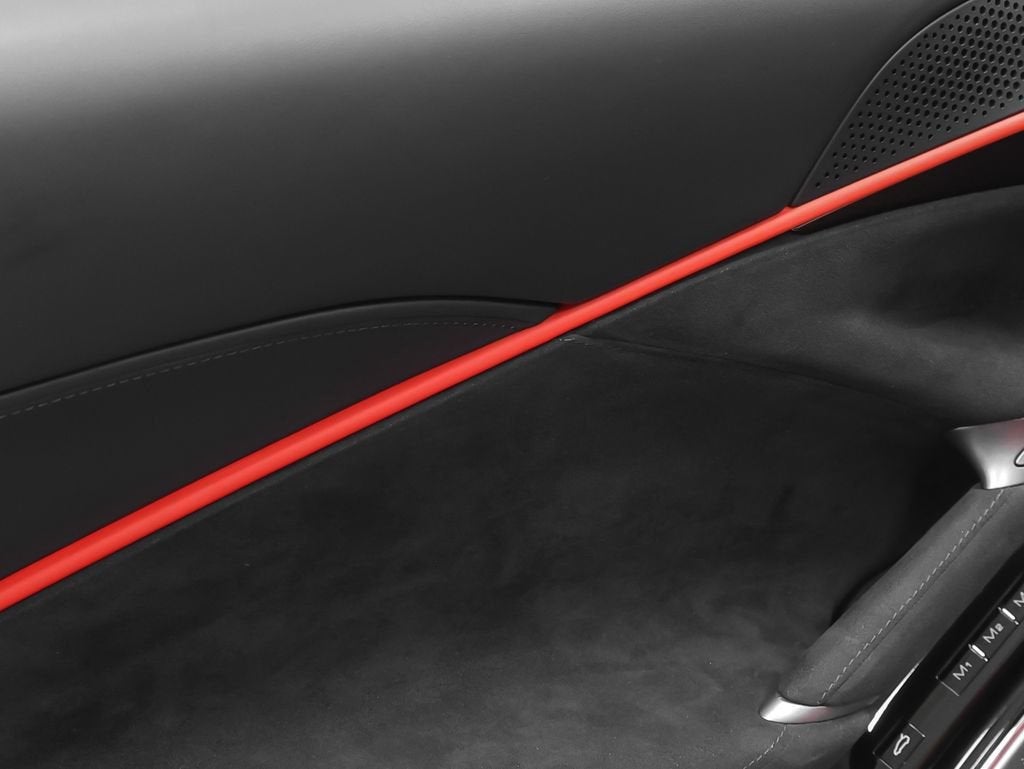 2025 Ferrari Roma Spider Base