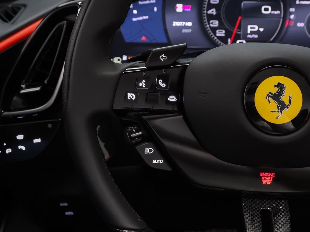 2025 Ferrari Roma Spider Base