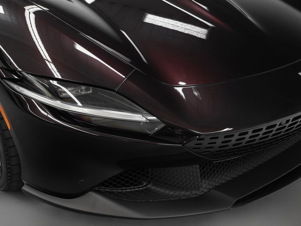 2025 Ferrari Roma Spider Base