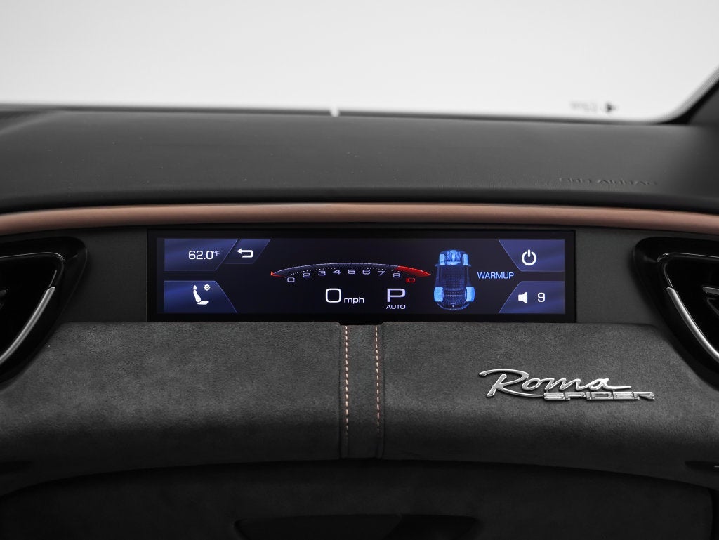 2024 Ferrari Roma Spider Base