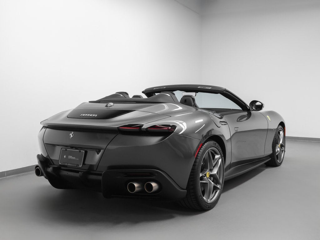 2024 Ferrari Roma Spider Base