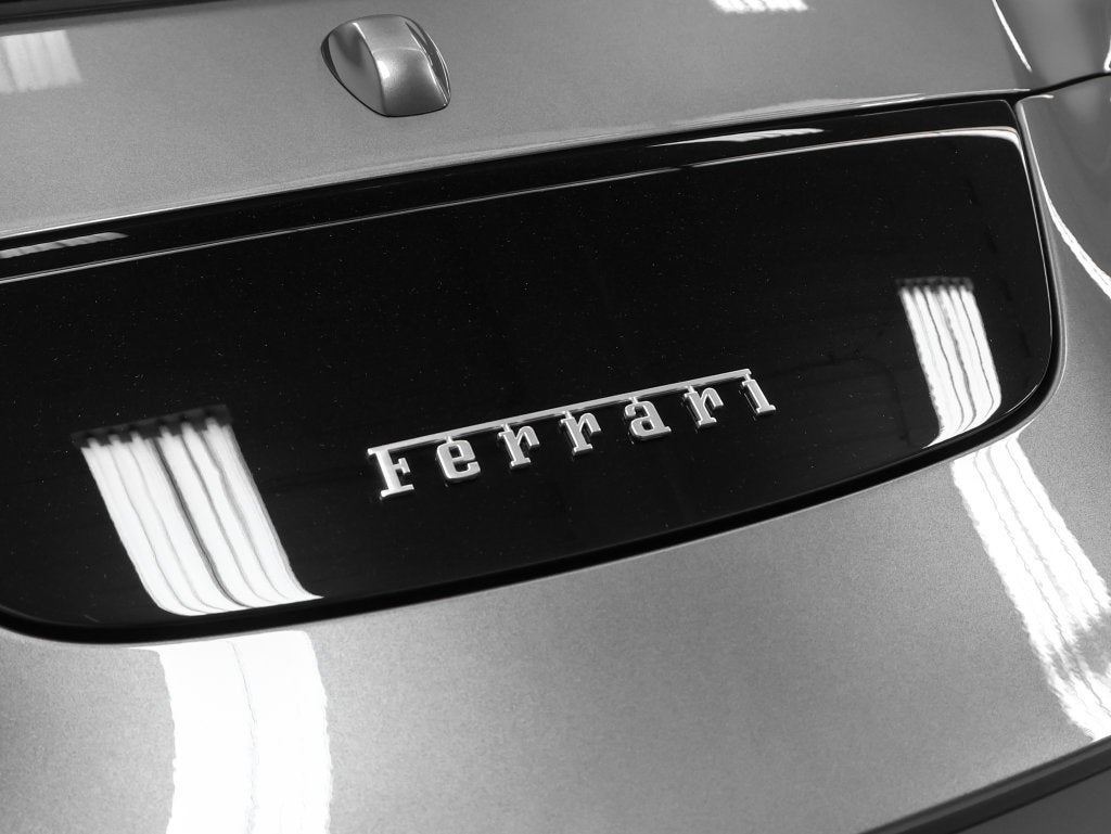 2024 Ferrari Roma Spider Base