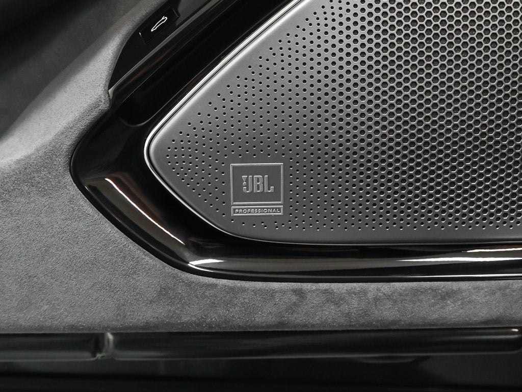 2024 Ferrari Roma Spider Base