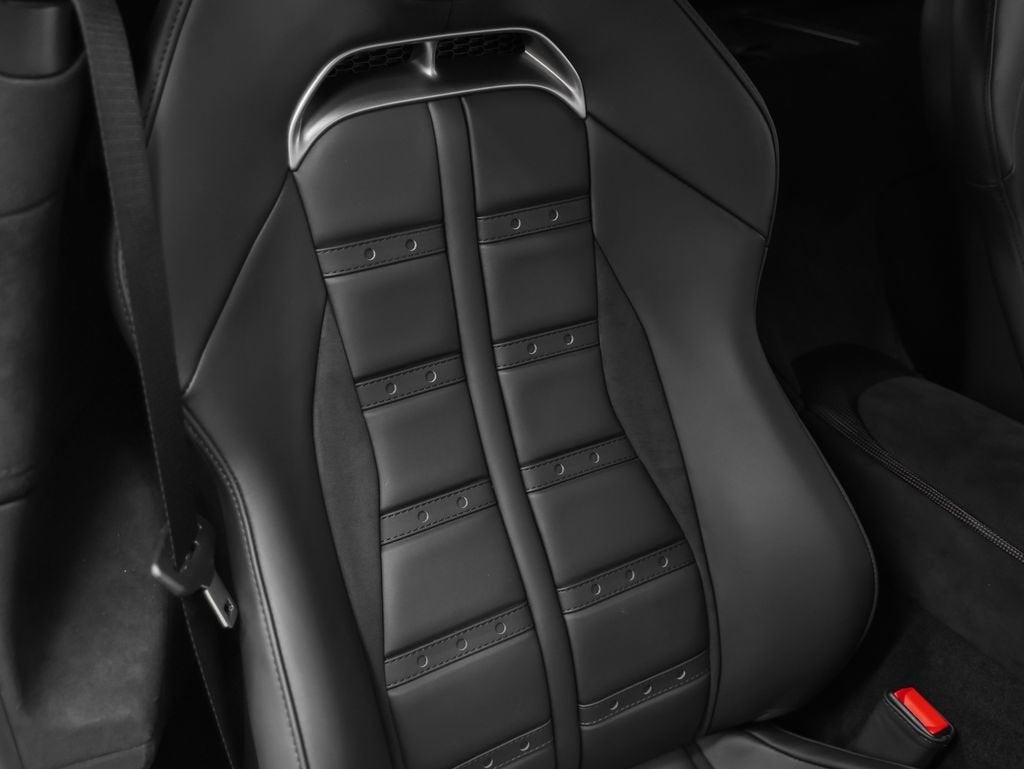 2025 Ferrari 12Cilindri Base